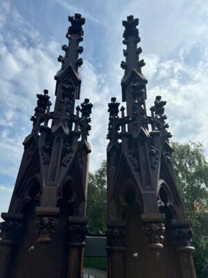 Architectural Ornaments style Gothic - Style en Oak wood, Belgium  19 th century ( Anno 1865 )