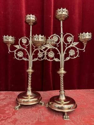 Candle Holders style Gothic - Style en Brass / Bronze / Polished and Varnished, Belgium  19 th century ( Anno 1890 )