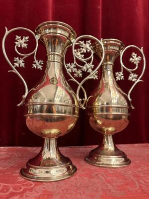 Flower - Vases style Gothic - Style en Brass / Bronze / Polished and Varnished, Belgium  19 th century ( Anno 1890 )