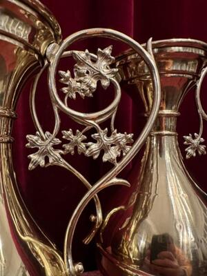 Flower - Vases style Gothic - Style en Brass / Bronze / Polished and Varnished, Belgium  19 th century ( Anno 1890 )