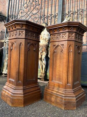 Pedestals  style Gothic - Style en Oak wood, Belgium  19 th century