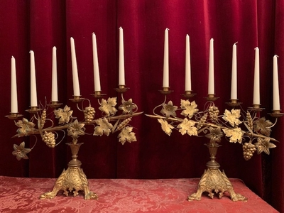 Lilies Candle Holders Measures Without Candles en Brass / Bronze / Gilt, France 19th century