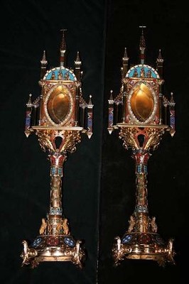 Pair Of Exclusive 24 Karat - Gilt Relic - Monstrances en Brass / Bronze / Gilt / Enamel / Glass , France 19 th century ( Anno 1865 )