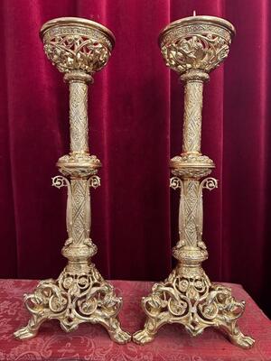 Candle Holders Measures Without Pin style Romanesque - Style en Bronze / Polished and Varnished, France 19 th century ( Anno 1865 )