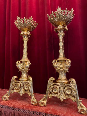 Candle Holders Measures Without Pin style Romanesque - Style en Full Bronze / Gilt Polished and Varnished, France 19 th century ( Anno 1865 )